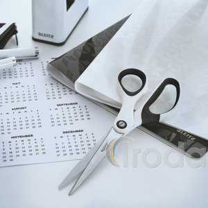 Leitz WOW Titán olló, 205mm, fehér 53192001